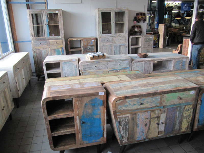 Toeschouwer schildpad Paine Gillic retro gekleurde meubels - interieur-brocante-winkel - Teak Paleis